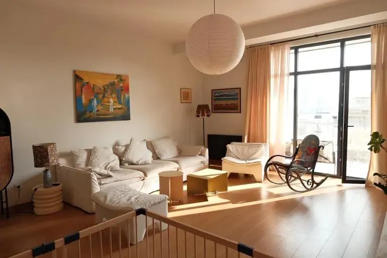 Квартира, 2-комн., 107 м²