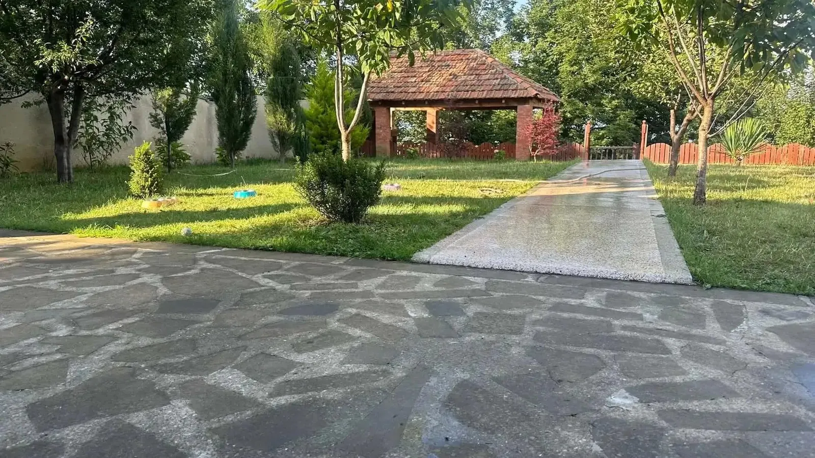 Дом, 8-комн., 415 м²