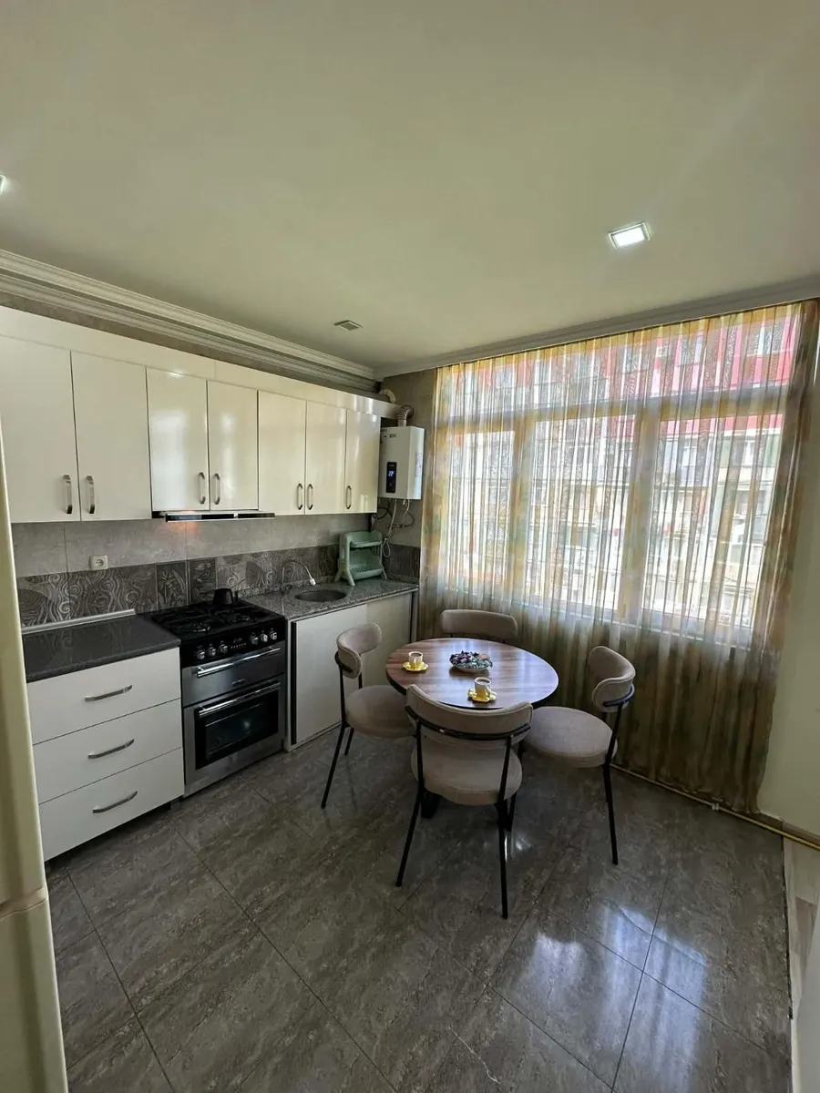Квартира, 2-комн., 55 м²