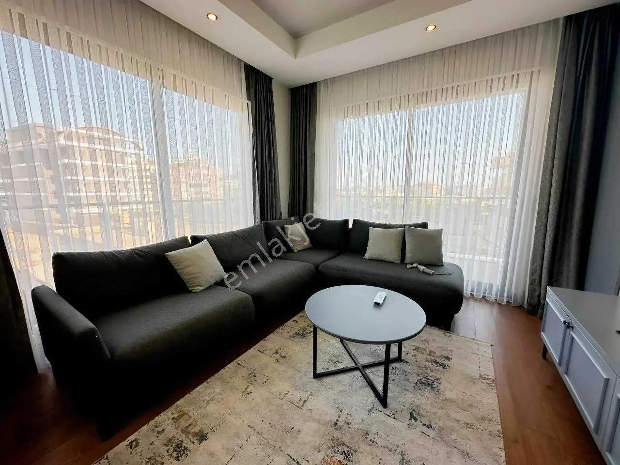 Apartment, 2-room, 60 m²
