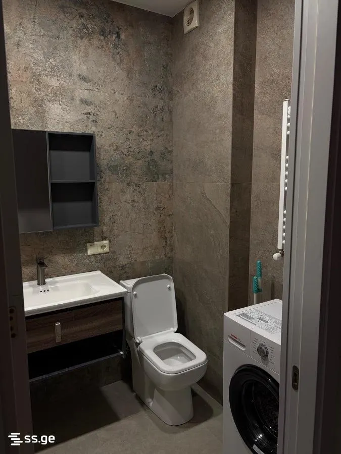 Apartment, 2-room, 47 m², View Development