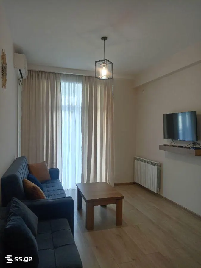 ბინა, 2-ოთახიანი, 60 მ², Pekini Plaza
