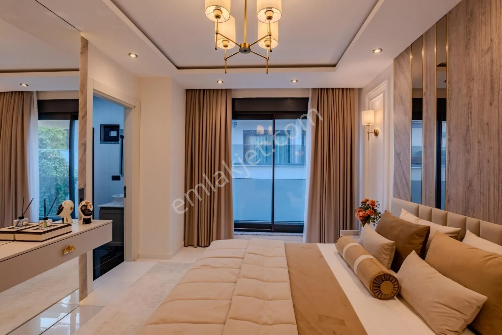 Apartment, 3-room, 125 m²