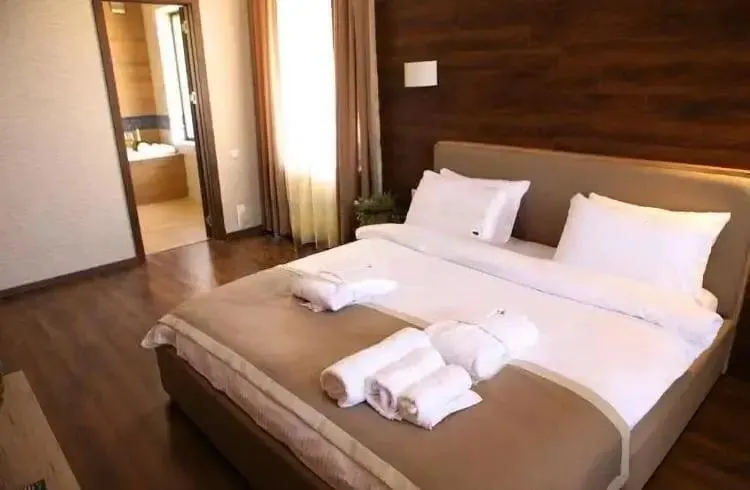 Дом, 8-комн., 350 м², Shermadini St, 26