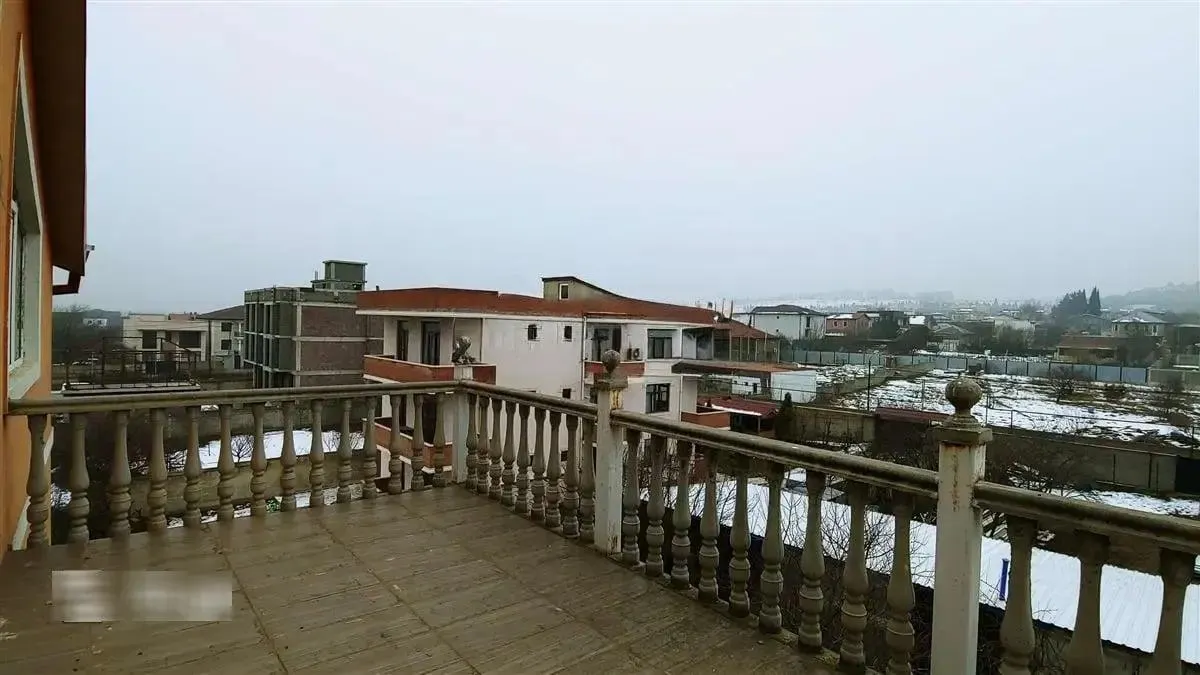Дом, 6-комн., 1000 м²