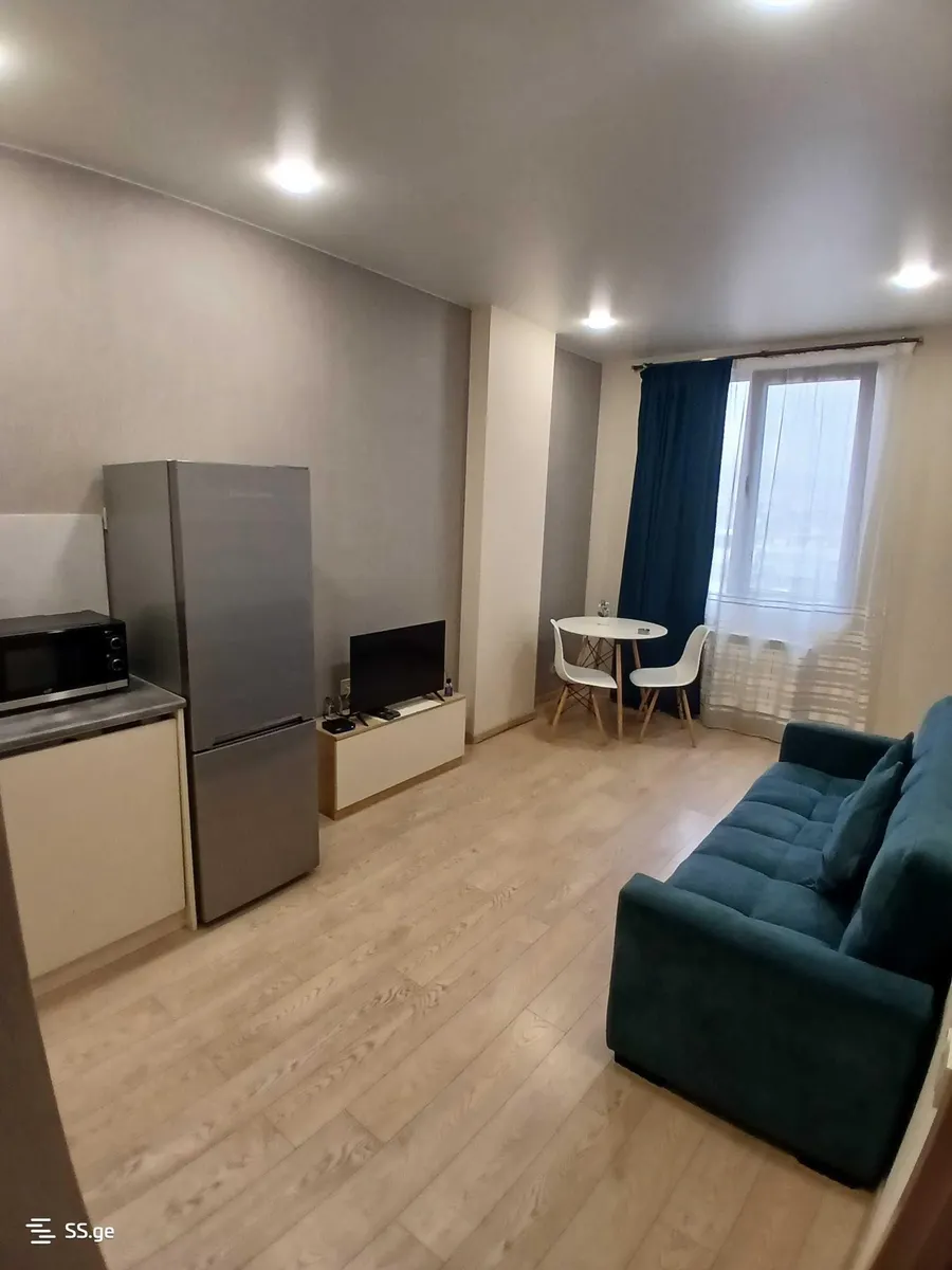Apartment, 2-room, 50 m², Green Alley
