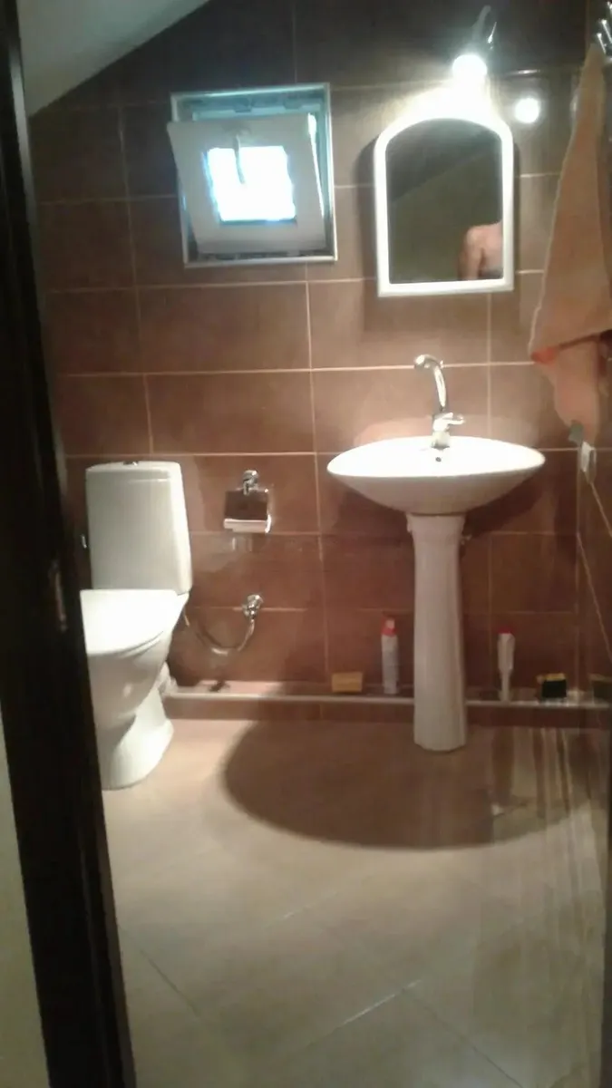 Дом, 4-комн., 220 м²