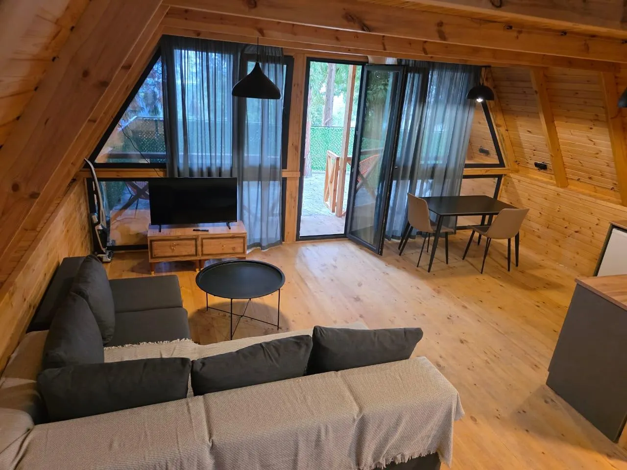 House, 2-room, 35 m²