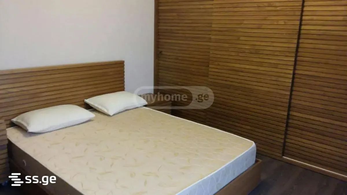 Квартира, 4-комн., 110 м²