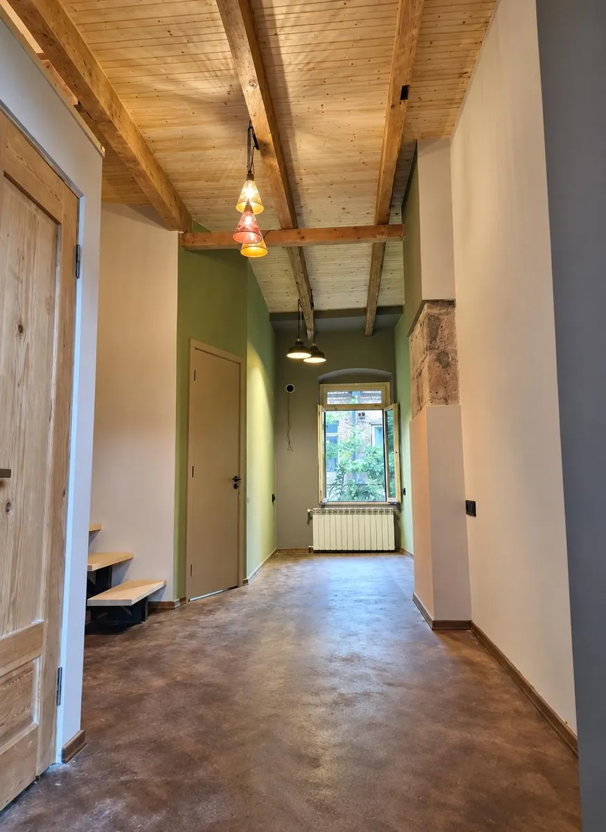 Квартира, 3-комн., 98 м²
