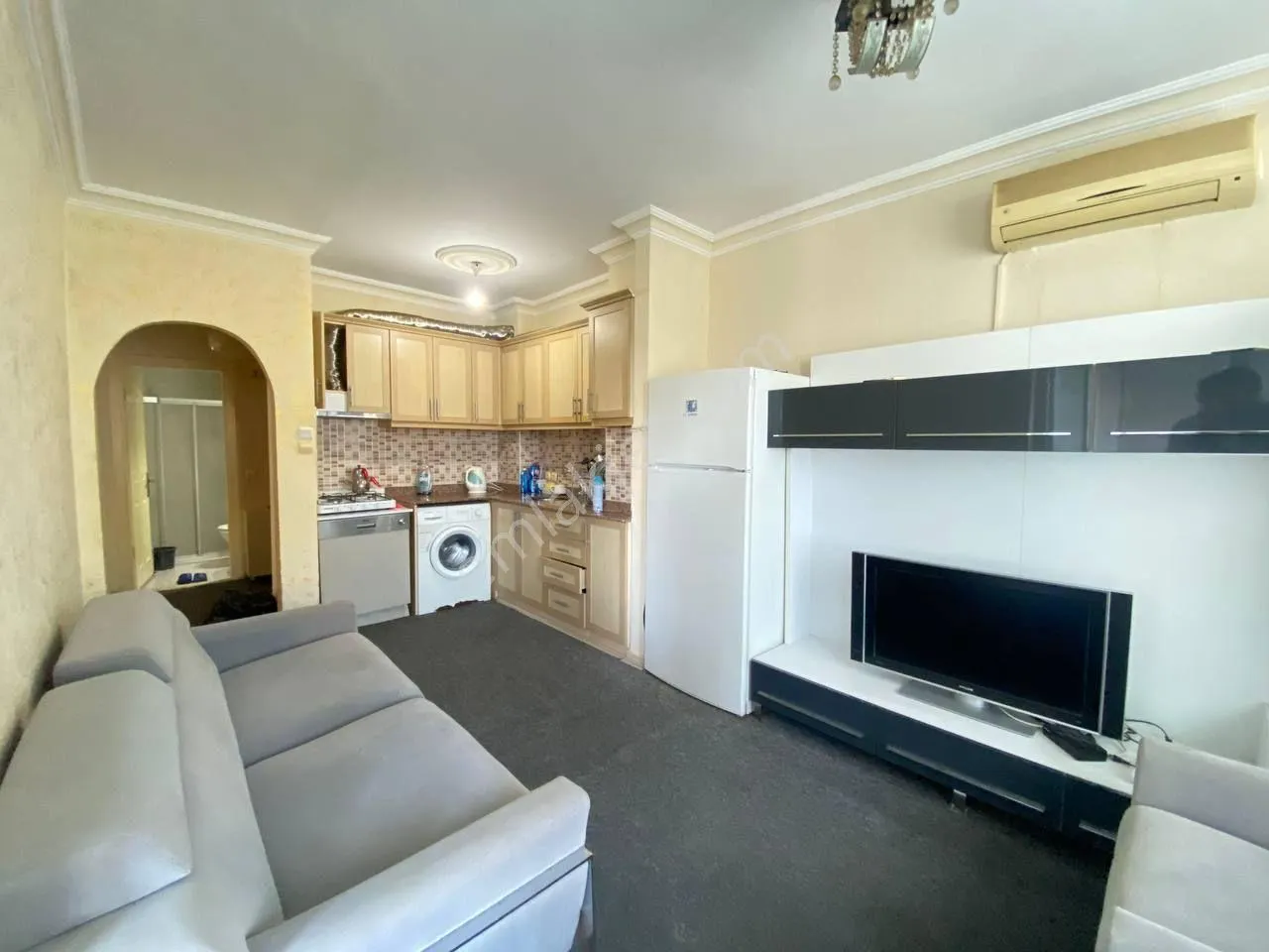 Квартира, 3-комн., 90 м²