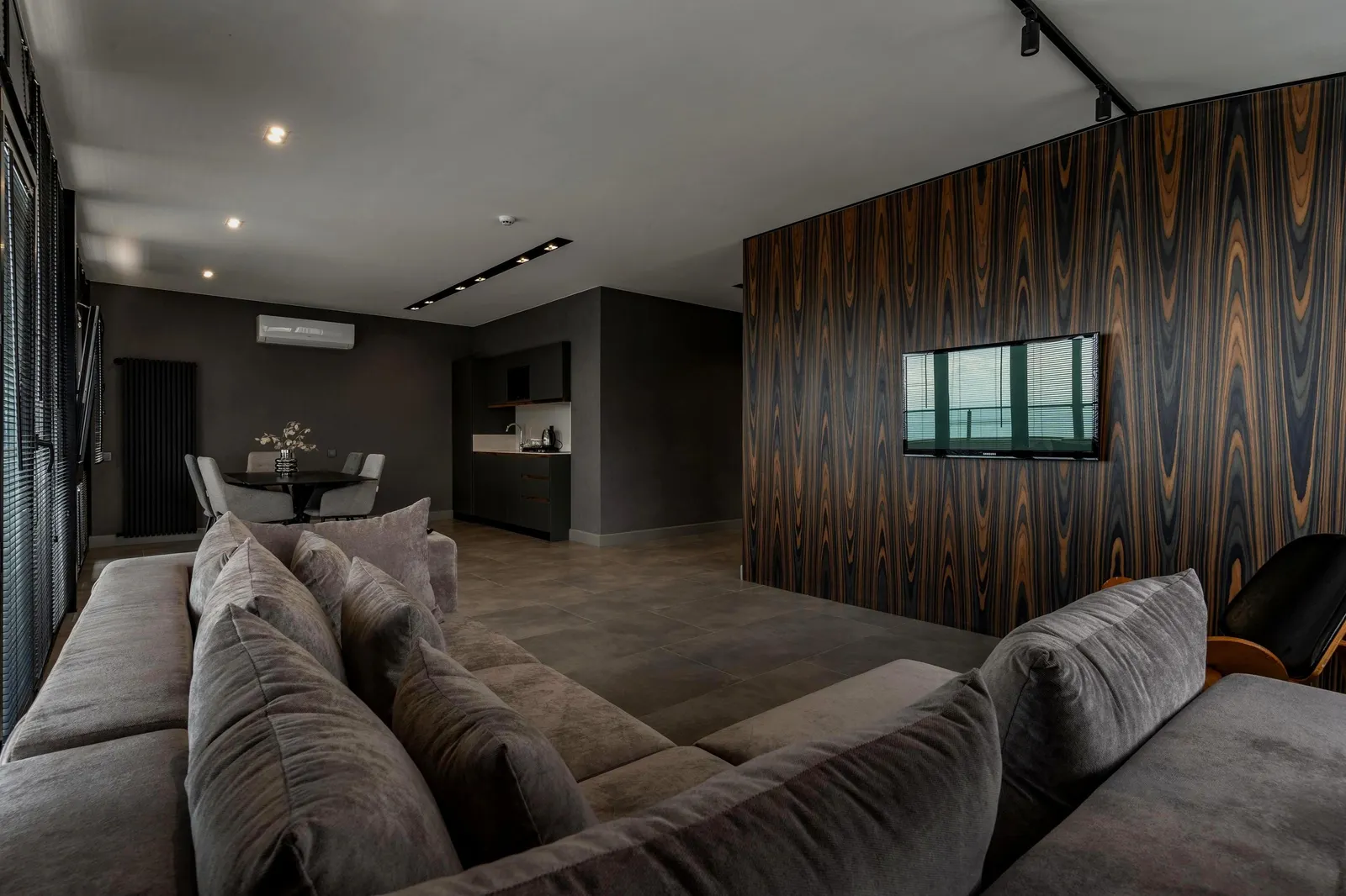 Subtropic City residential complex