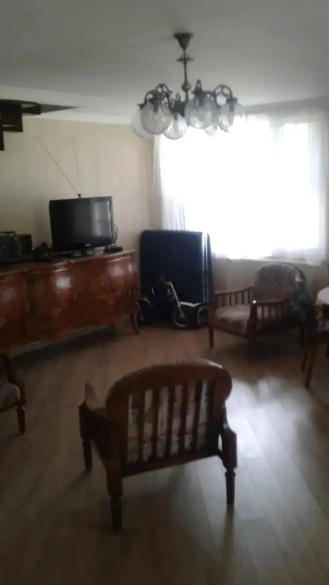 Дом, 4-комн., 220 м²