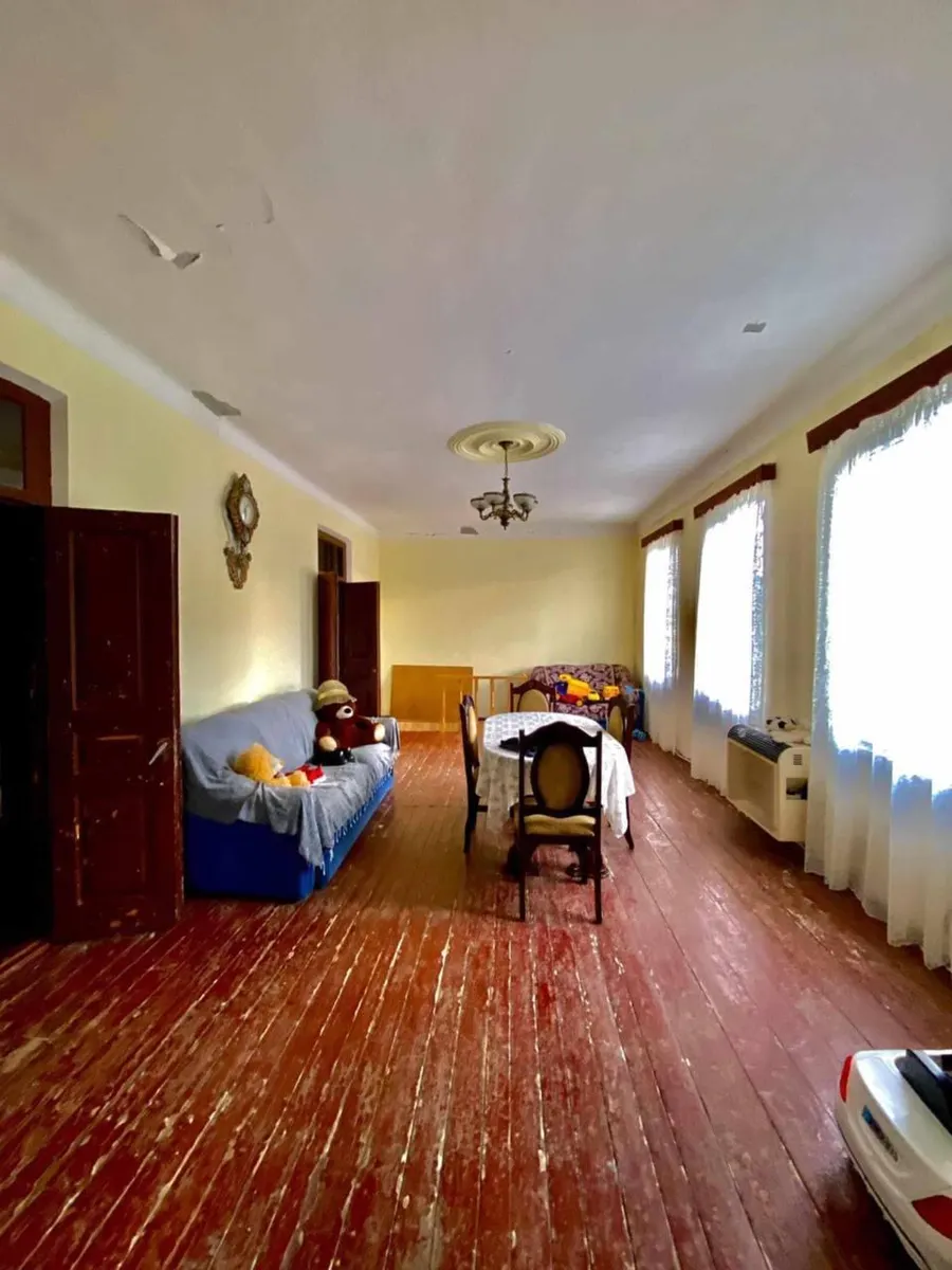 House, 5-room, 150 m²