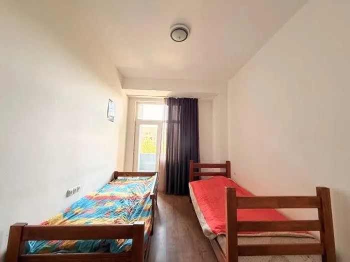 Квартира, 3-комн., 76 м²