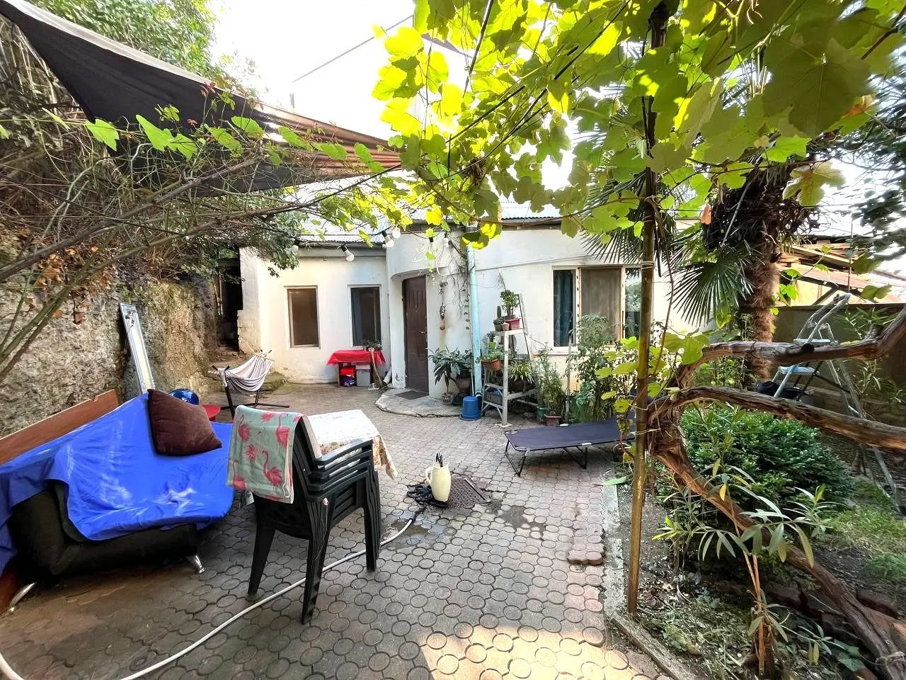 House, 3-room, 100 m²