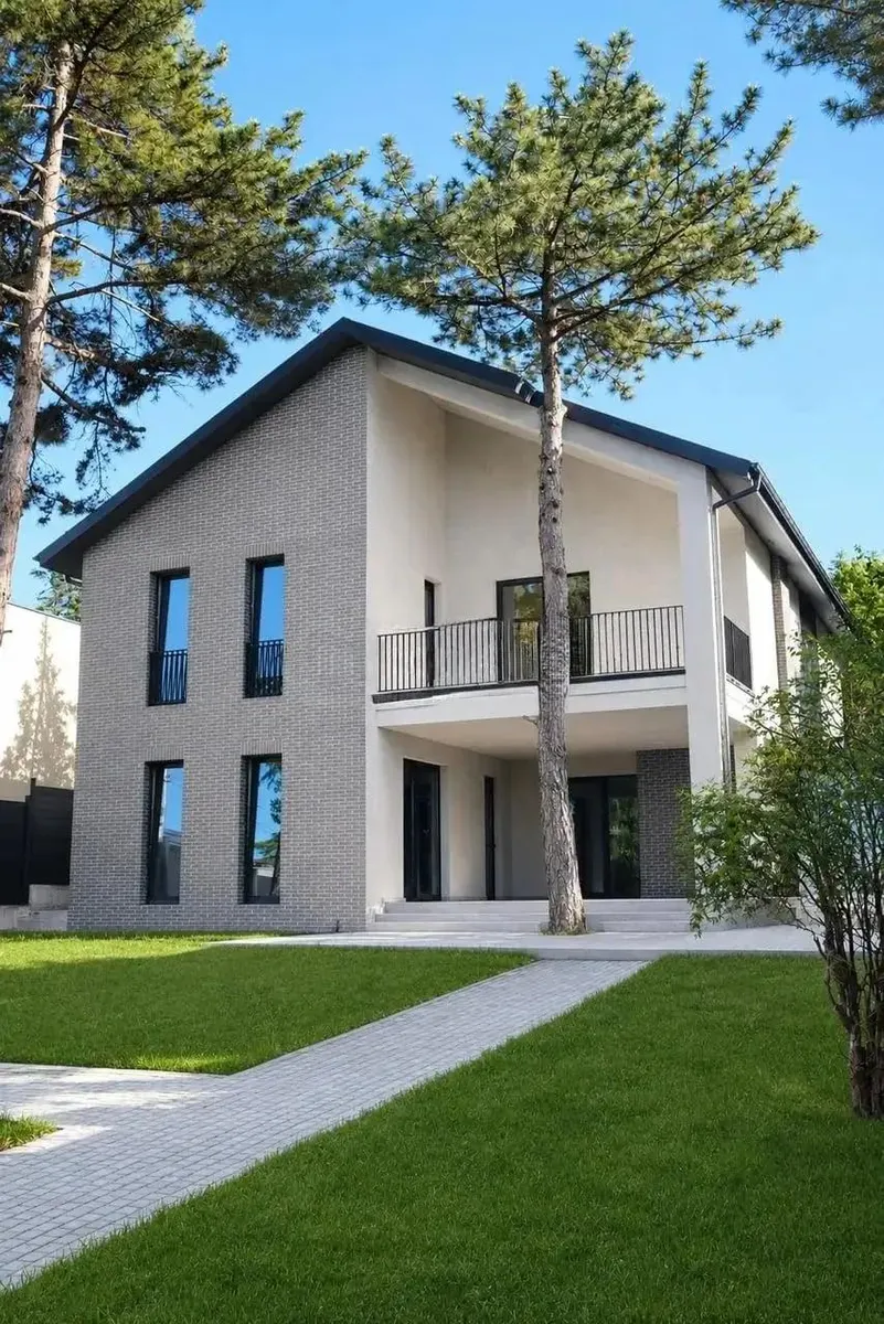 Дом, 8-комн., 400 м²