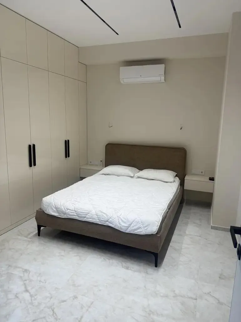Квартира, 2-комн., 66 м²