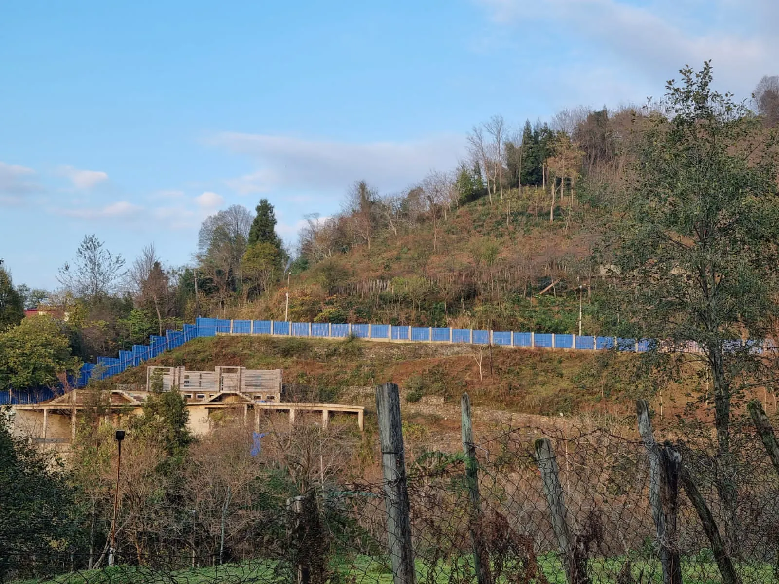 Land, 2600 m²