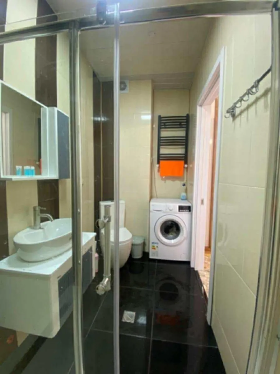Apartment, 3-room, 70 m², Zurab Gorgiladze St, 96