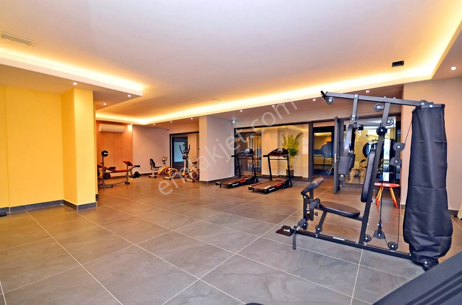 Apartment, 2-room, 55 m²