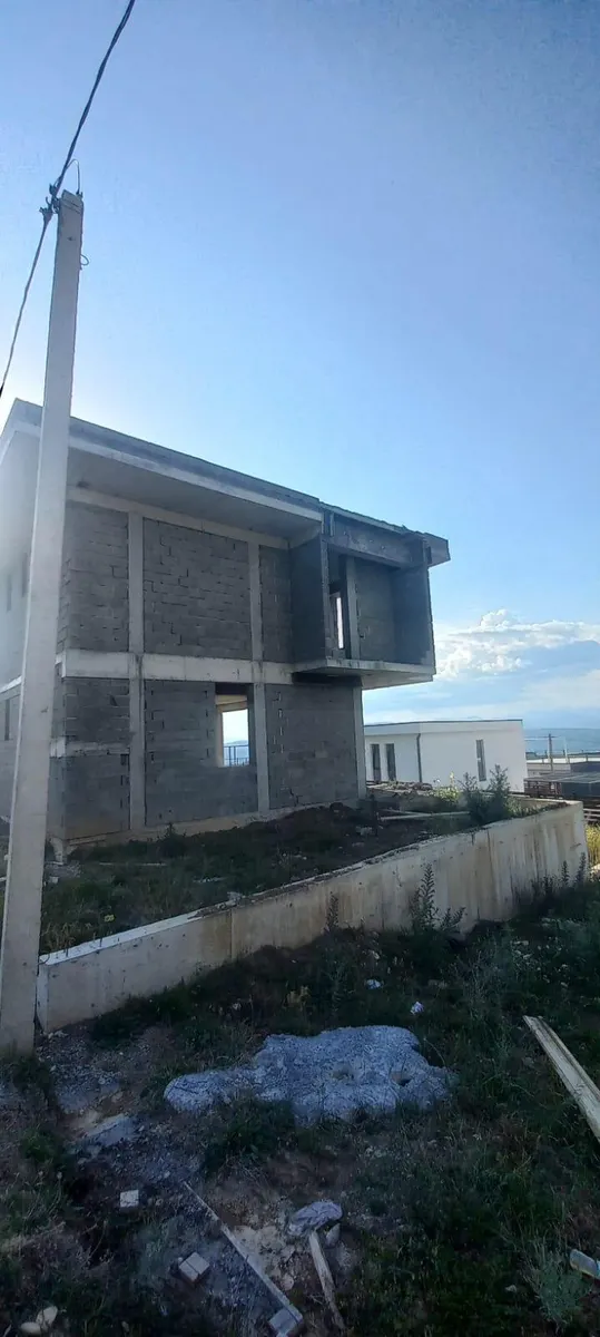 Дом, 4-комн., 210 м²