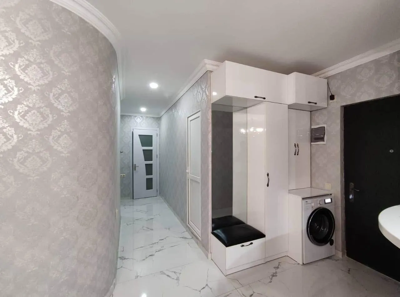 Квартира, 4-комн., 90 м²