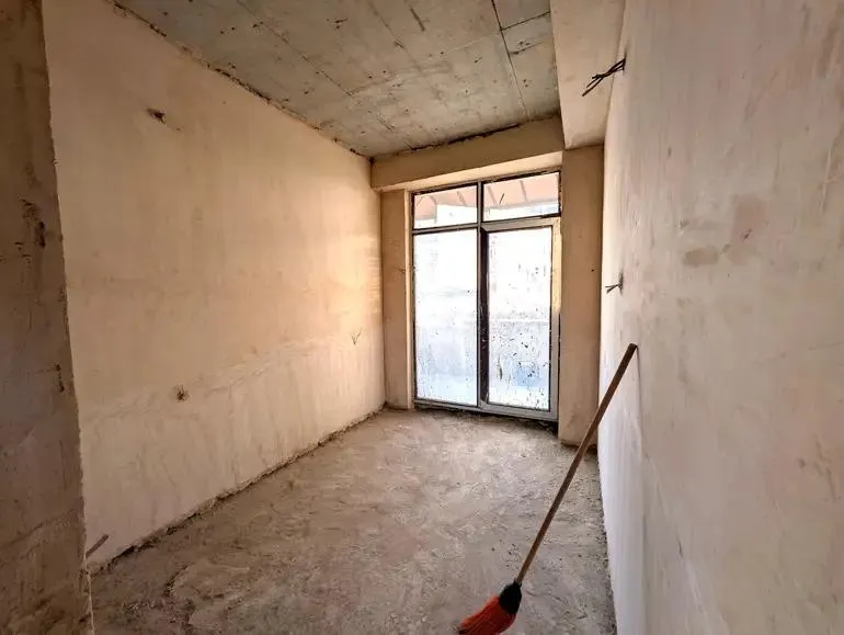 Квартира, 4-комн., 101 м²