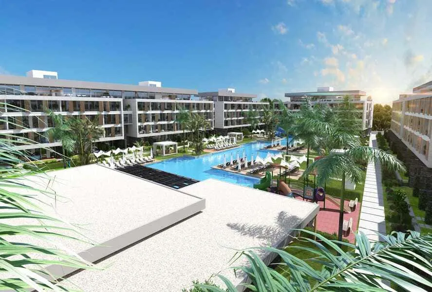 Courtyard Long Beach residential complex