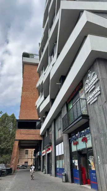 Квартира, 3-комн., 57 м²