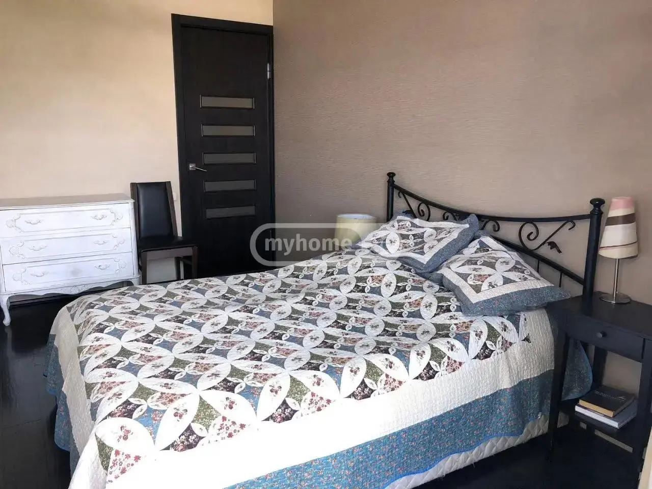 Квартира, 4-комн., 109 м²