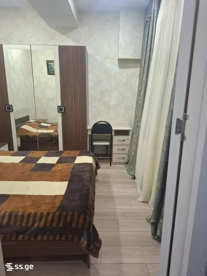 Квартира, 2-комн., 42 м², Dighomi Park