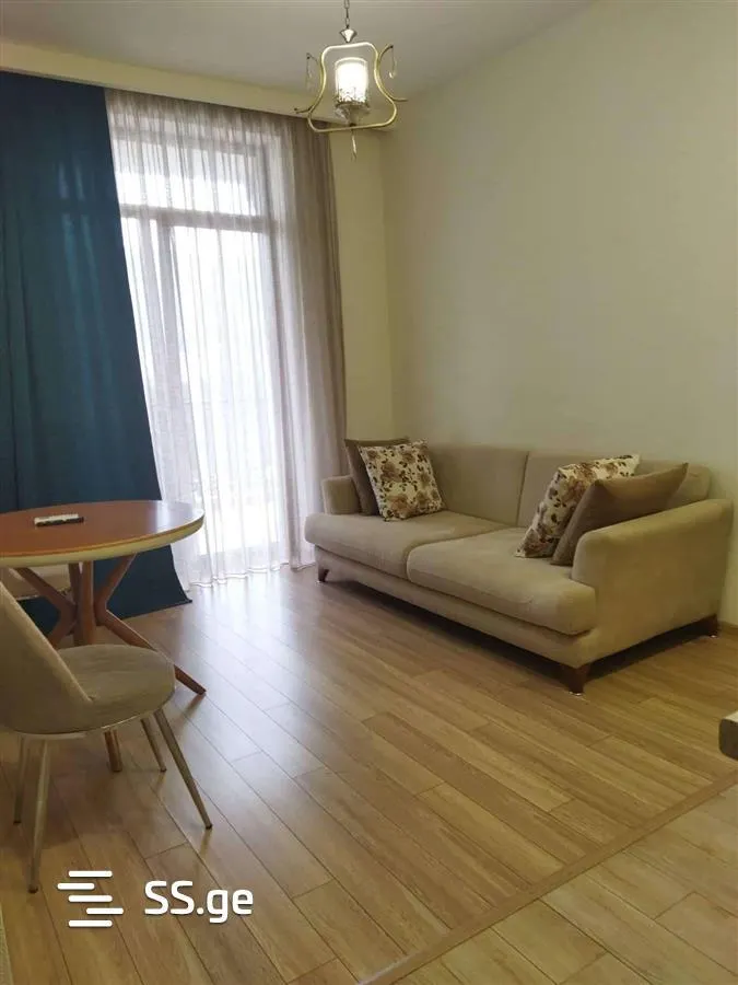Apartment, 3-room, 100 m², Well House