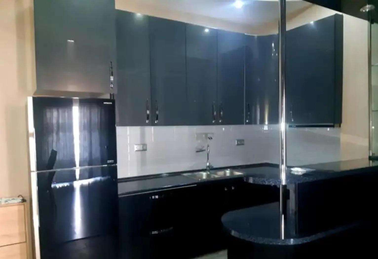 Квартира, 3-комн., 80 м²