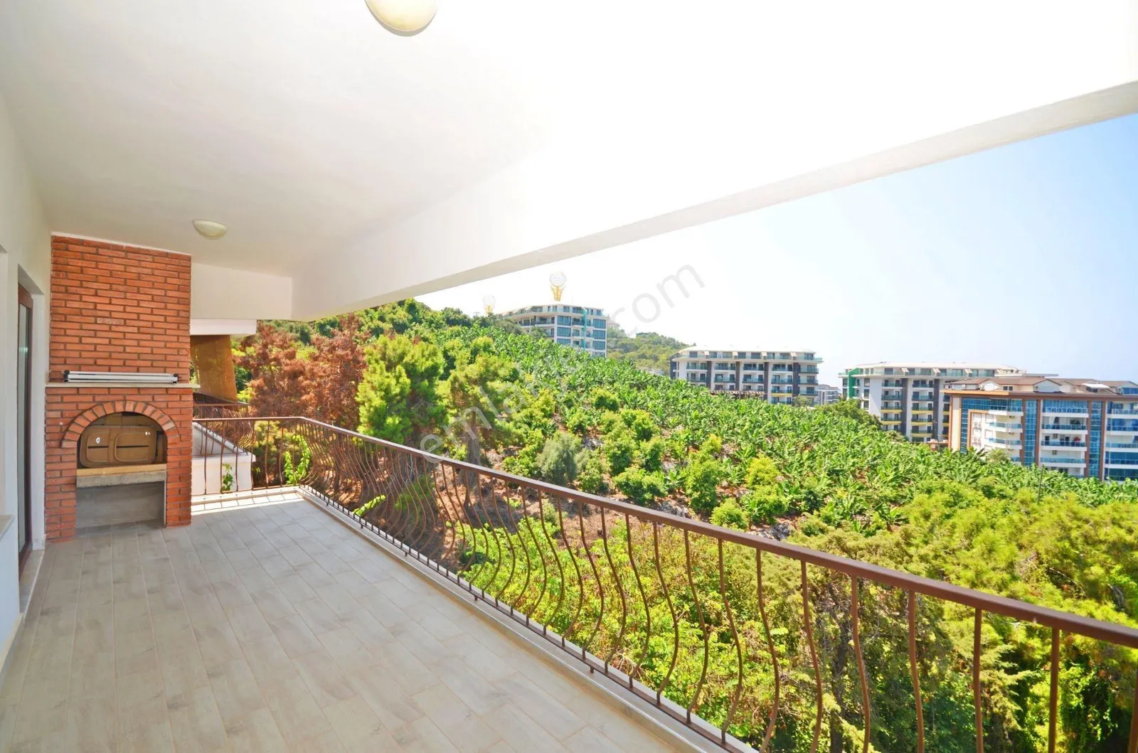 Apartment, 3-room, 105 m²