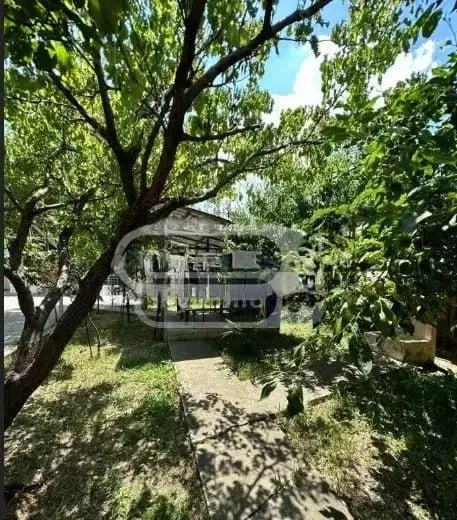 Дом, 10-комн., 669 м²