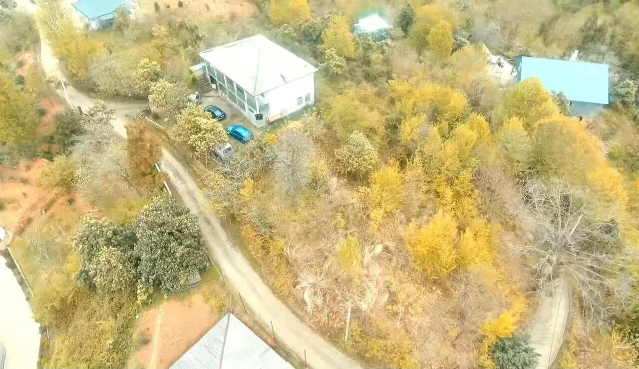 House, 5-room, 270 m²