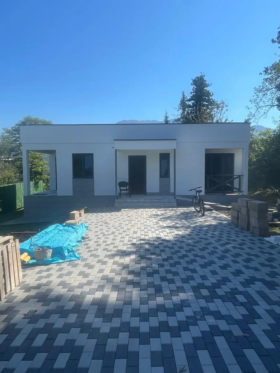 House, 5-room, 100 m²