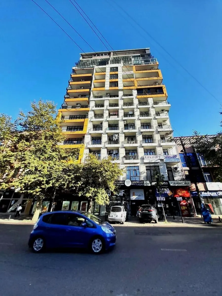 Zurab Gorgiladze St, 69 residential complex