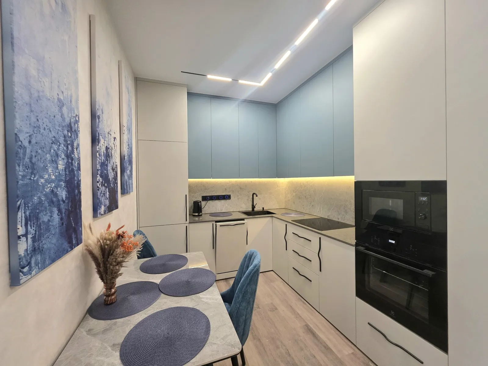Квартира, 2-комн., 63 м², New Wave