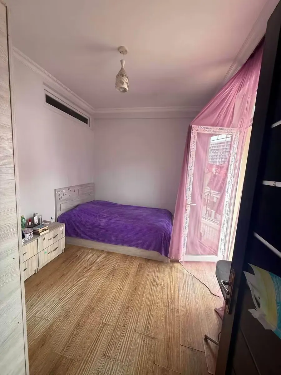 Квартира, 3-комн., 64 м²