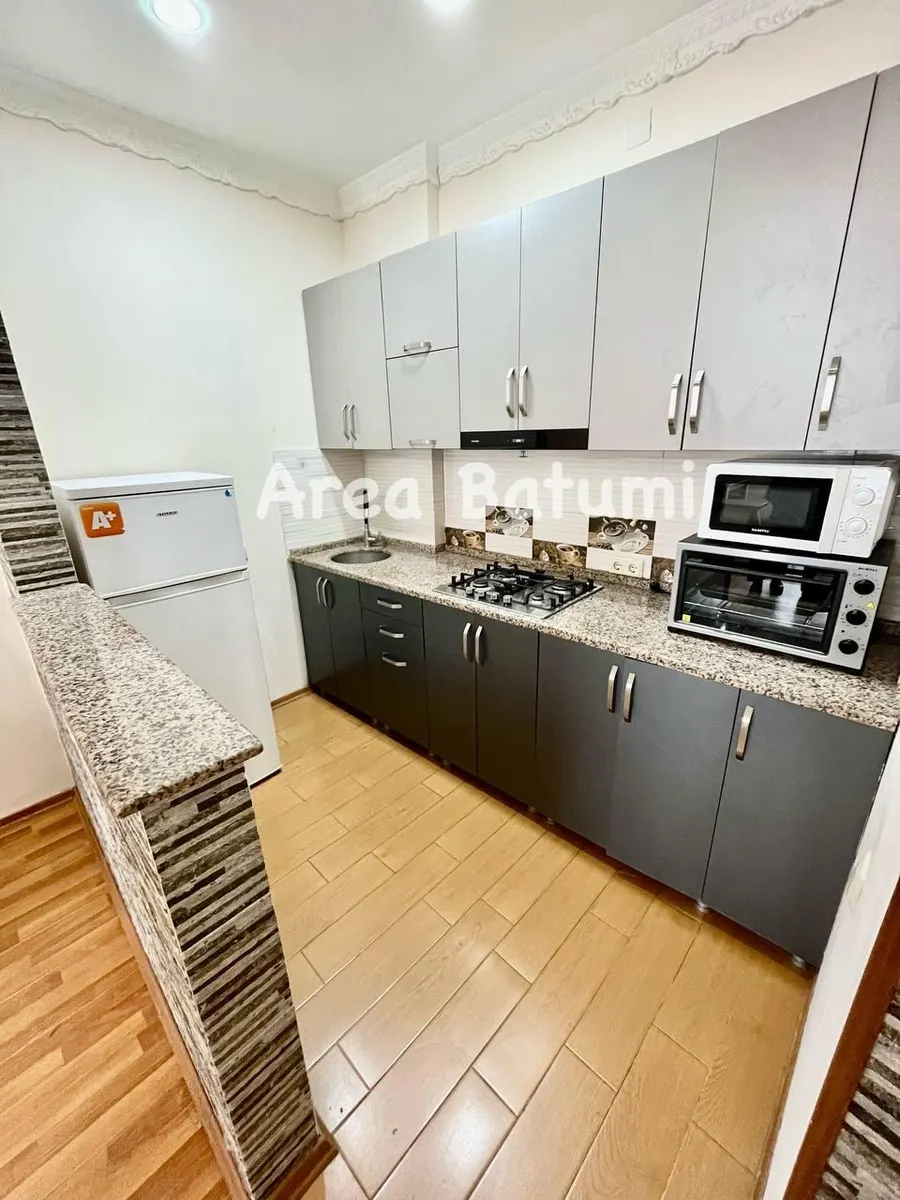 Квартира, 2-комн., 50 м², Selim Khimshiashvili St, 20