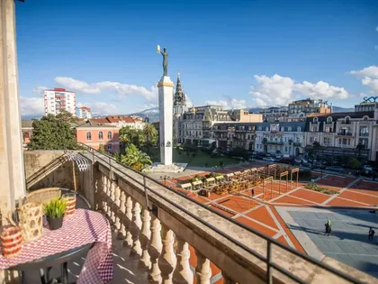 Квартира, 3-комн., 95 м²