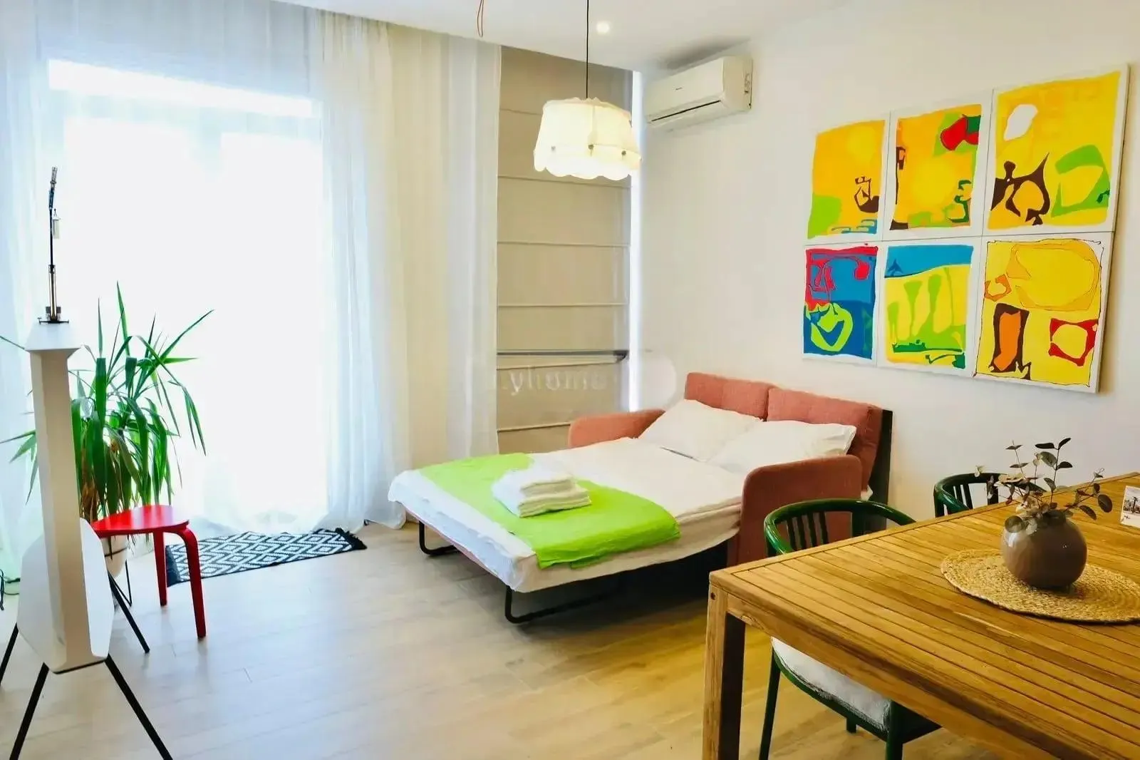 Квартира, 2-комн., 95 м²