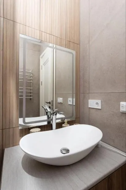 Квартира, 2-комн., 56 м², Krtsanisi Resort Residence