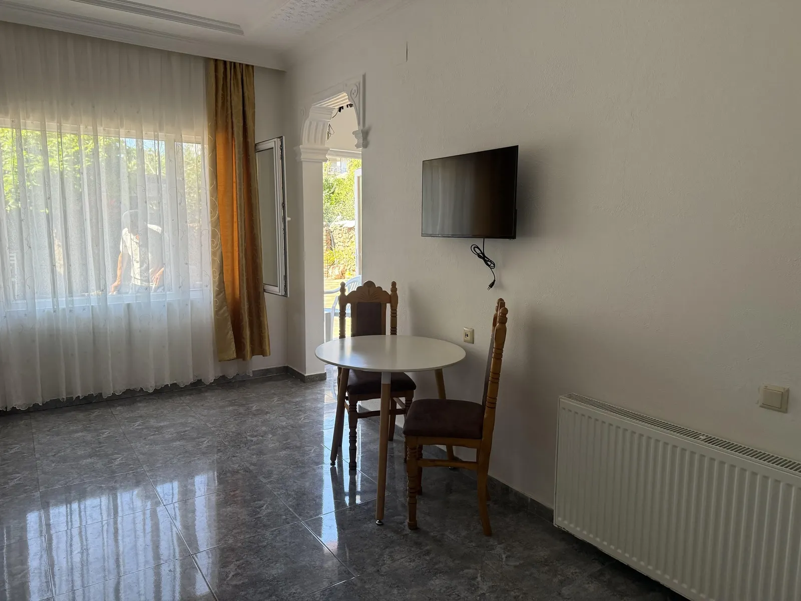House, 2-room, 50 m²