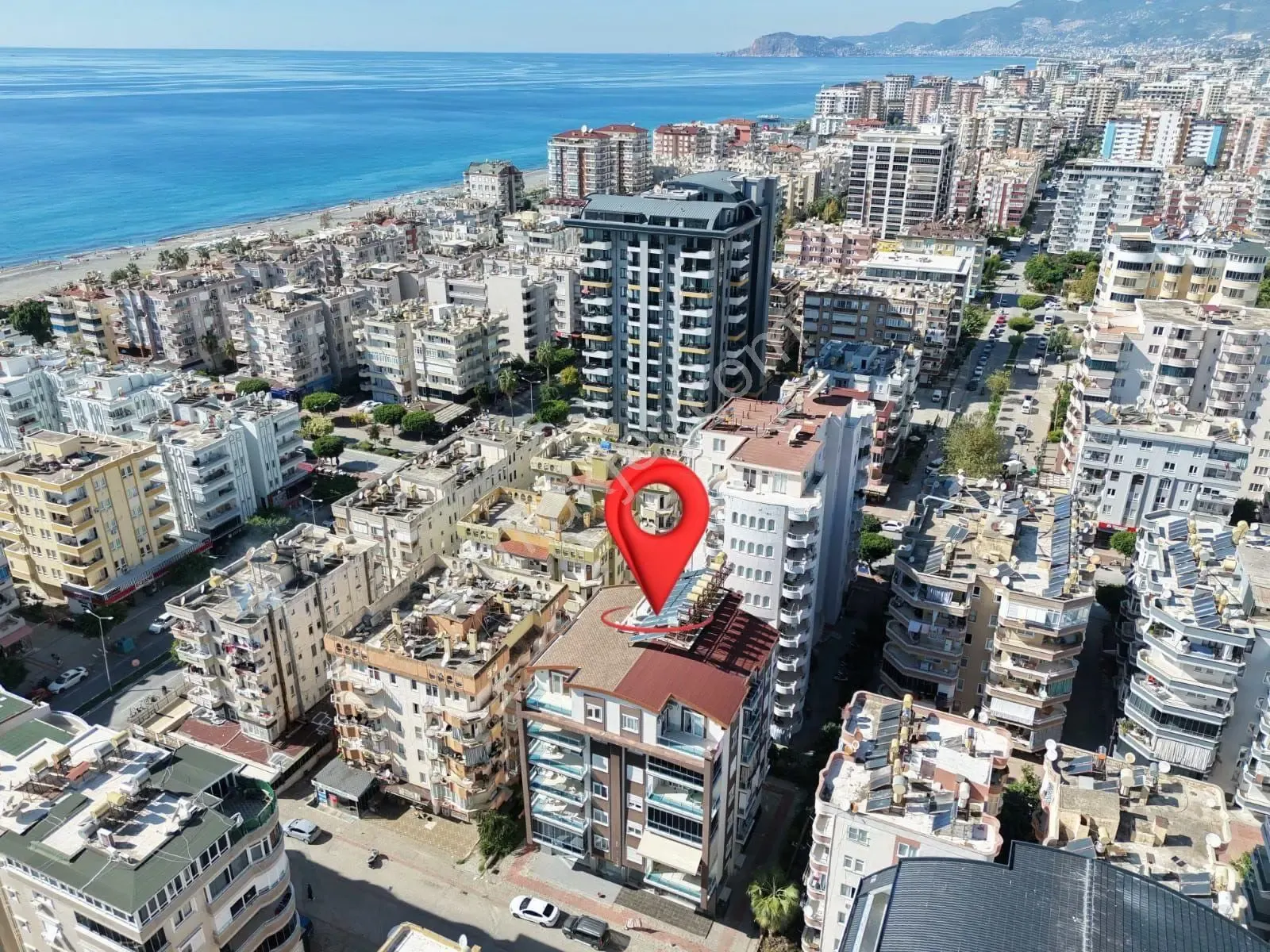 Apartment, 8-room, 290 m²