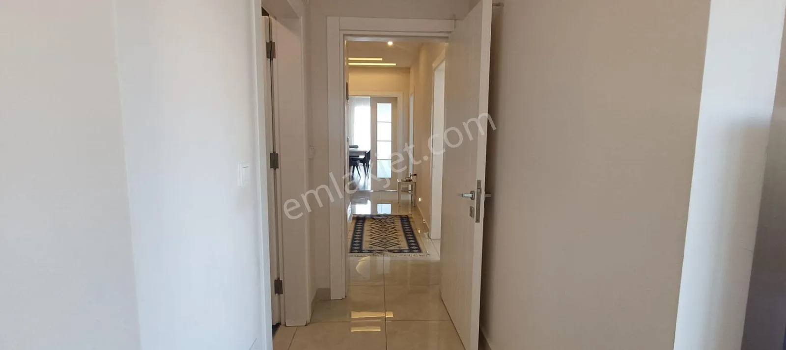 Apartment, 4-room, 145 m²