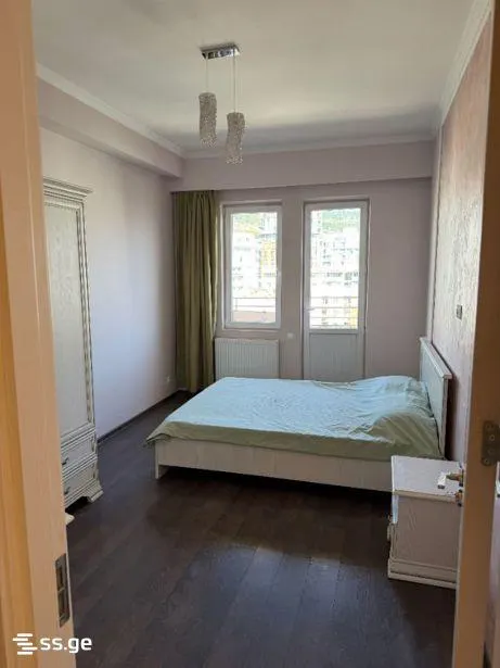 Квартира, 4-комн., 112 м²