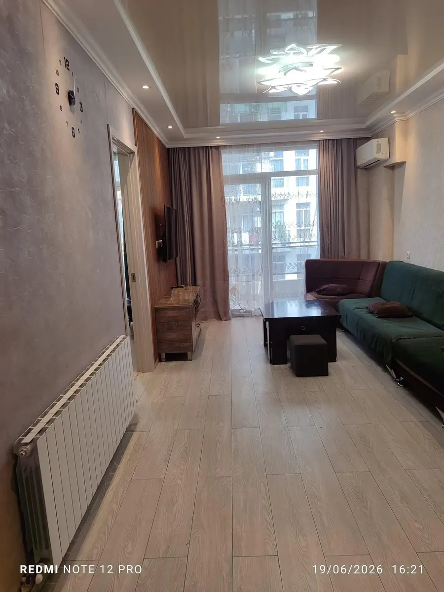 Квартира, 4-комн., 70 м², General Aslan Abashidze St, 10